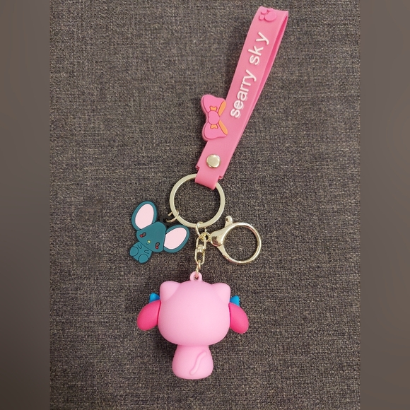 New MyMelody Keychain - Picture 2 of 2